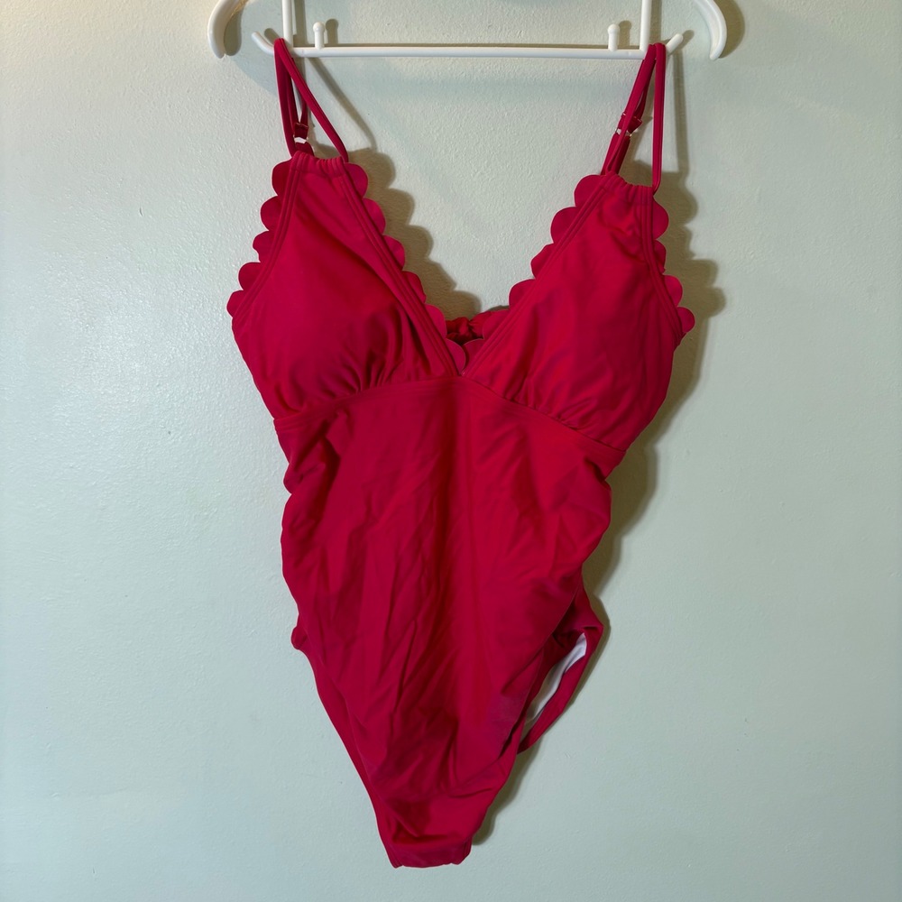 Charmo Womens Red Scalloped Ruched One Piece Swimsuit Cutout Back Size Large